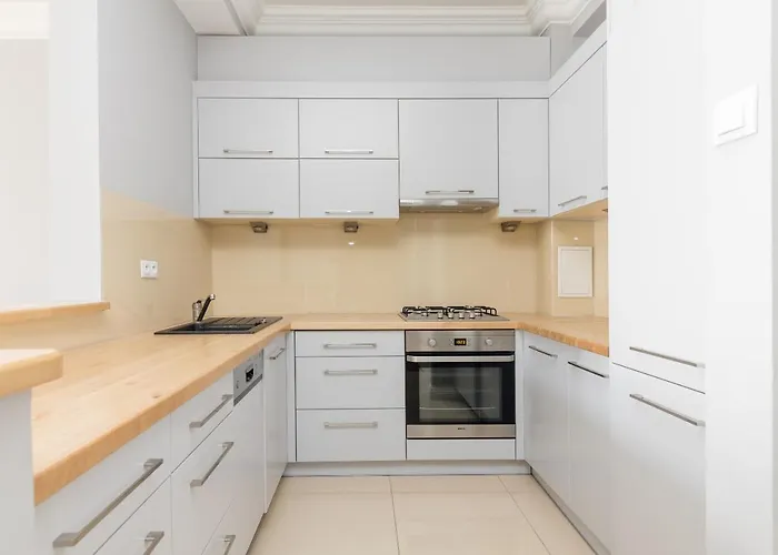 Jezuicka Old Town Pleasant By Bookinghost