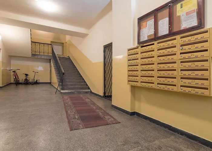 Jezuicka Old Town Pleasant By Bookinghost *