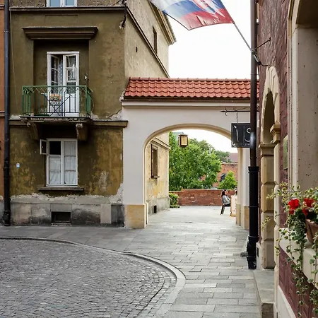 Jezuicka Old Town Pleasant Apartment *