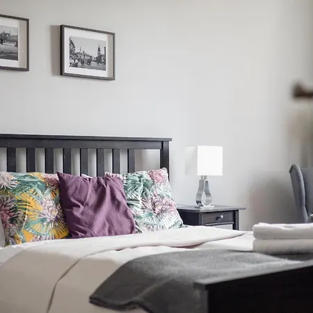 Apartment Jezuicka Old Town Pleasant By Bookinghost Warsaw